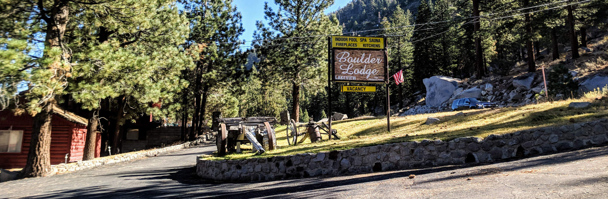 Boulder Lodge